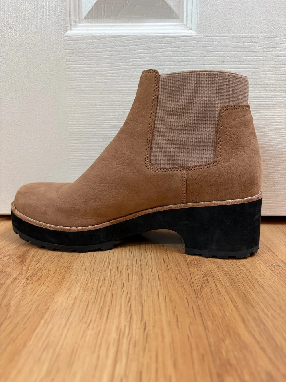 Eileen Fisher Tan Suede with Black Lug  Sole Jessa Chelsea Boot Size 8